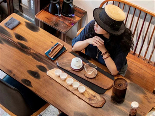 廈門旅游7人坐包車(廈門拼車電話多少)