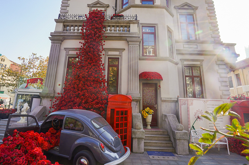 跟旅游團(tuán)去西安大概要多少錢(qián)？西安導(dǎo)游聯(lián)系方式