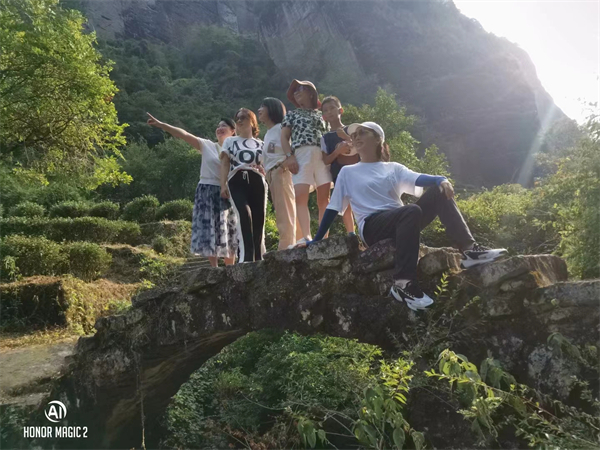 西安私人導游服裝要求多少(西安私人導游聯系方式)